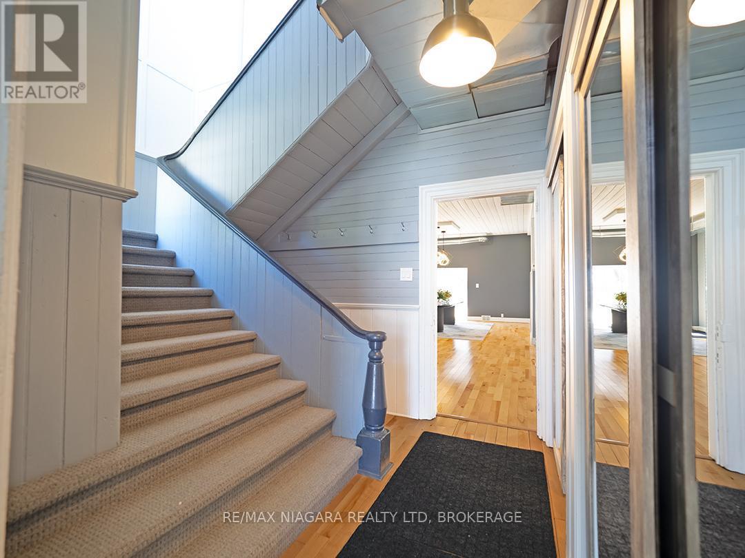 1561 North Shore Drive E, Haldimand, ON - Indoor Photo Showing Other Room