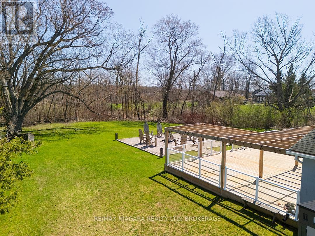 1561 North Shore Drive E, Haldimand, ON - Outdoor