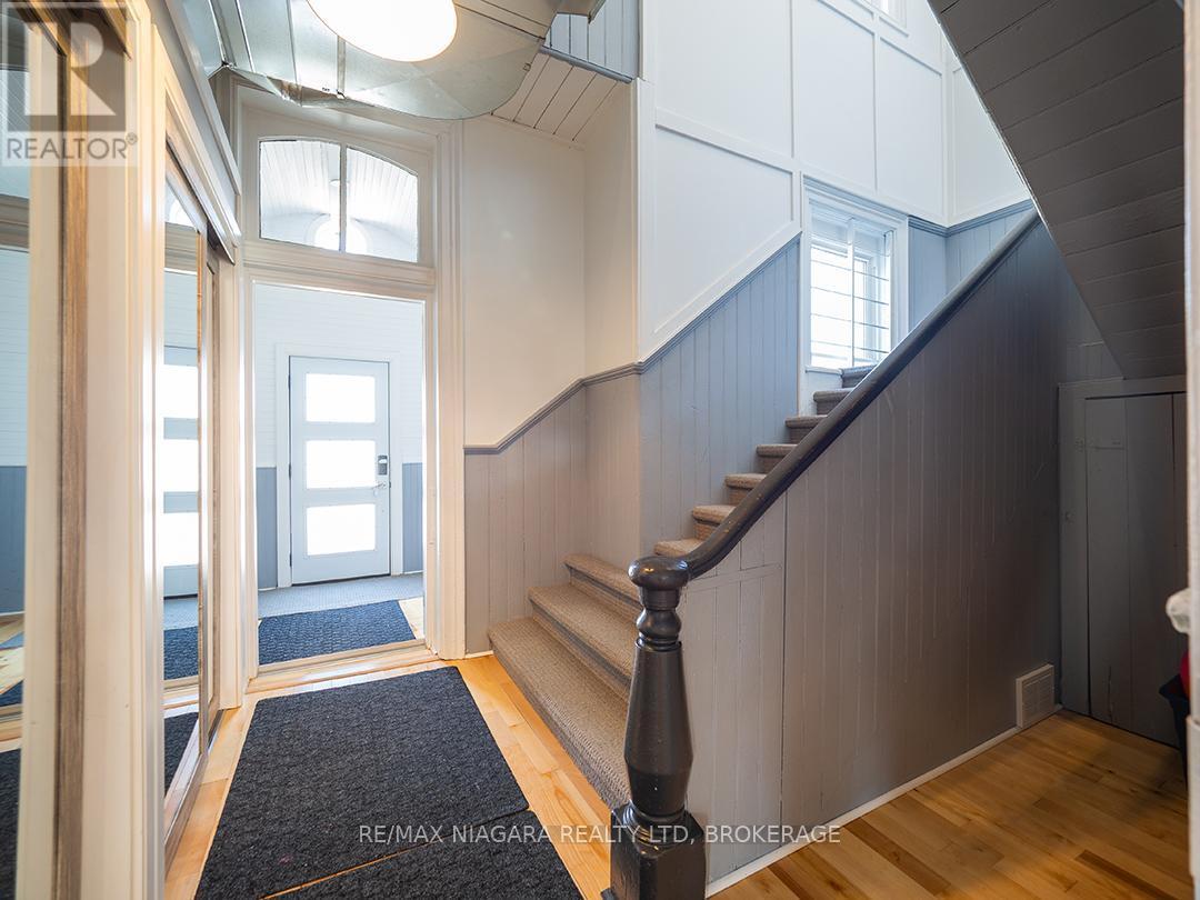 1561 North Shore Drive E, Haldimand, ON - Indoor Photo Showing Other Room