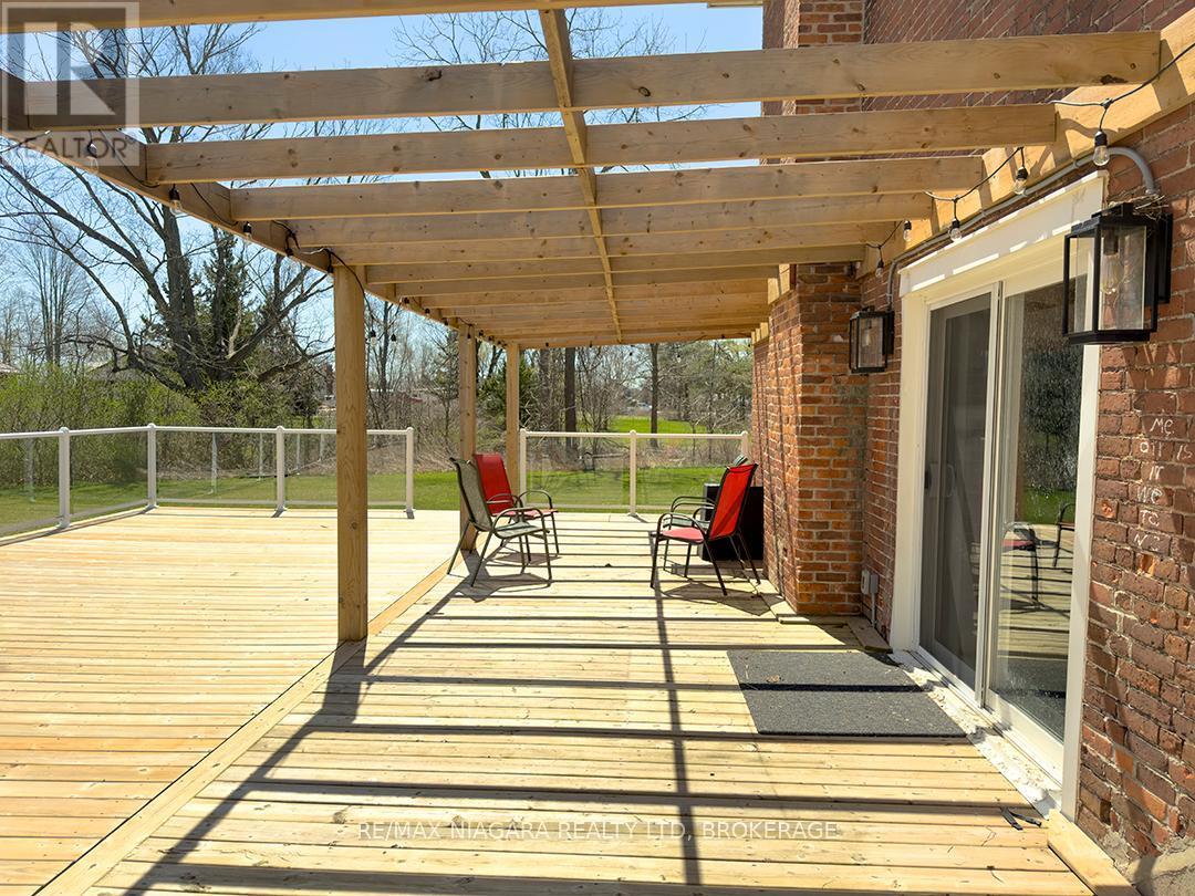 1561 North Shore Drive E, Haldimand, ON - Outdoor With Deck Patio Veranda With Exterior