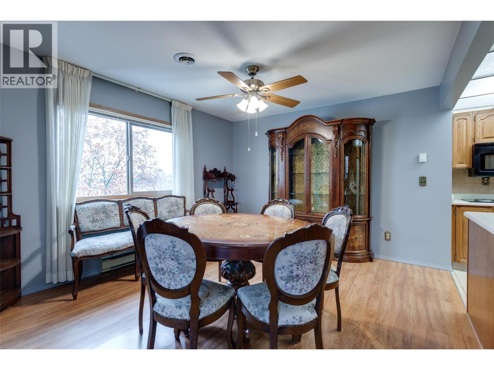2110 Hoy Street Unit# 314, Kelowna, BC - Indoor Photo Showing Dining Room