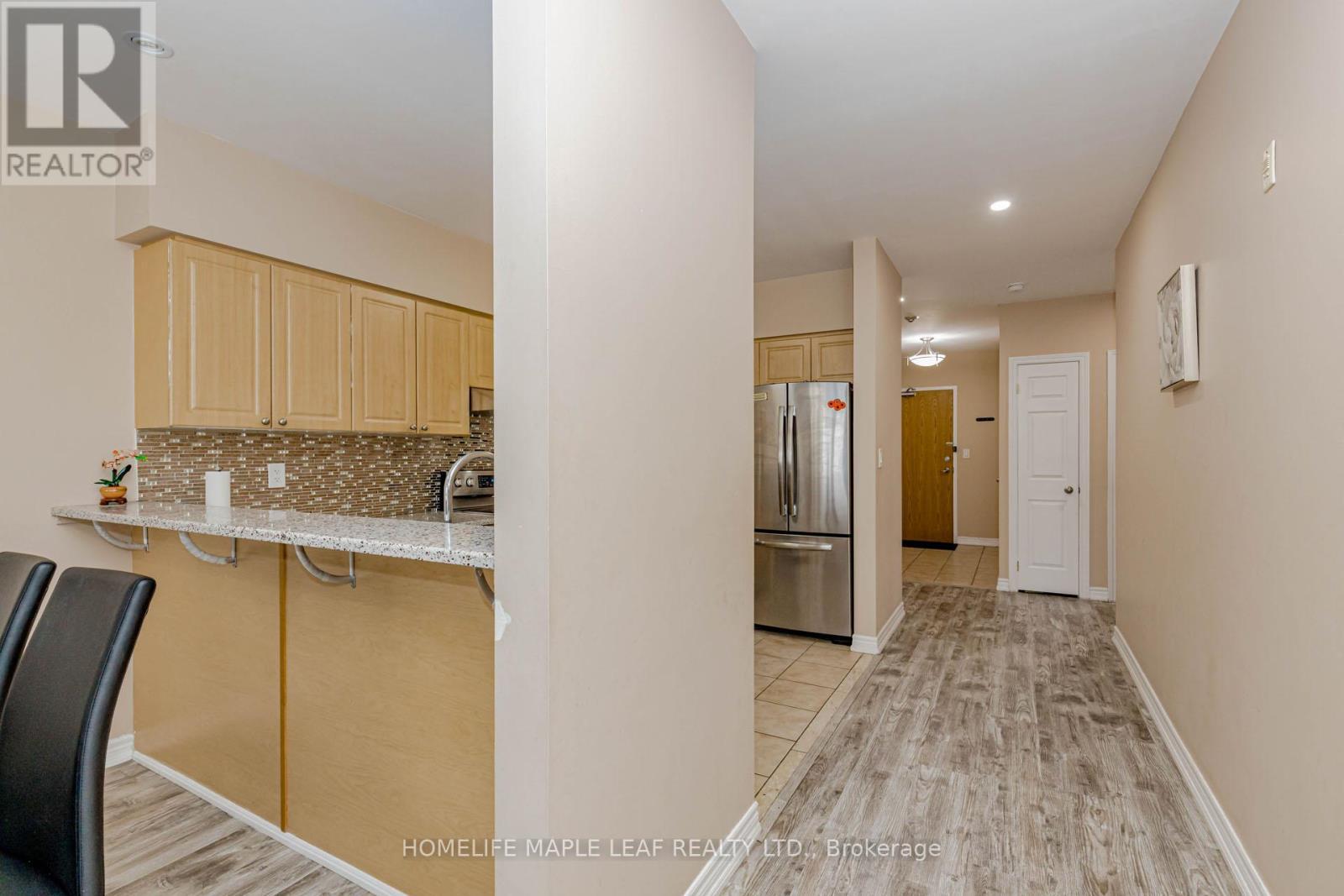 404 - 7340 Markham Road, Markham, ON - Indoor