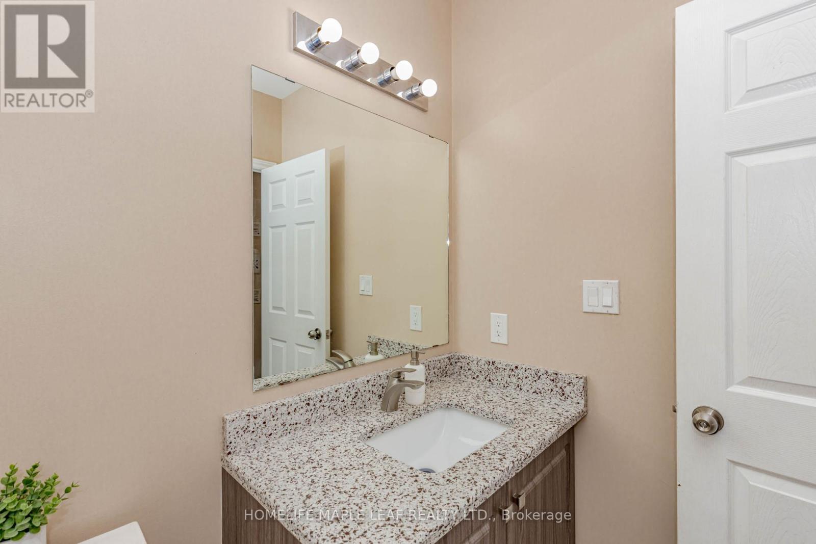 404 - 7340 Markham Road, Markham, ON - Indoor Photo Showing Bathroom