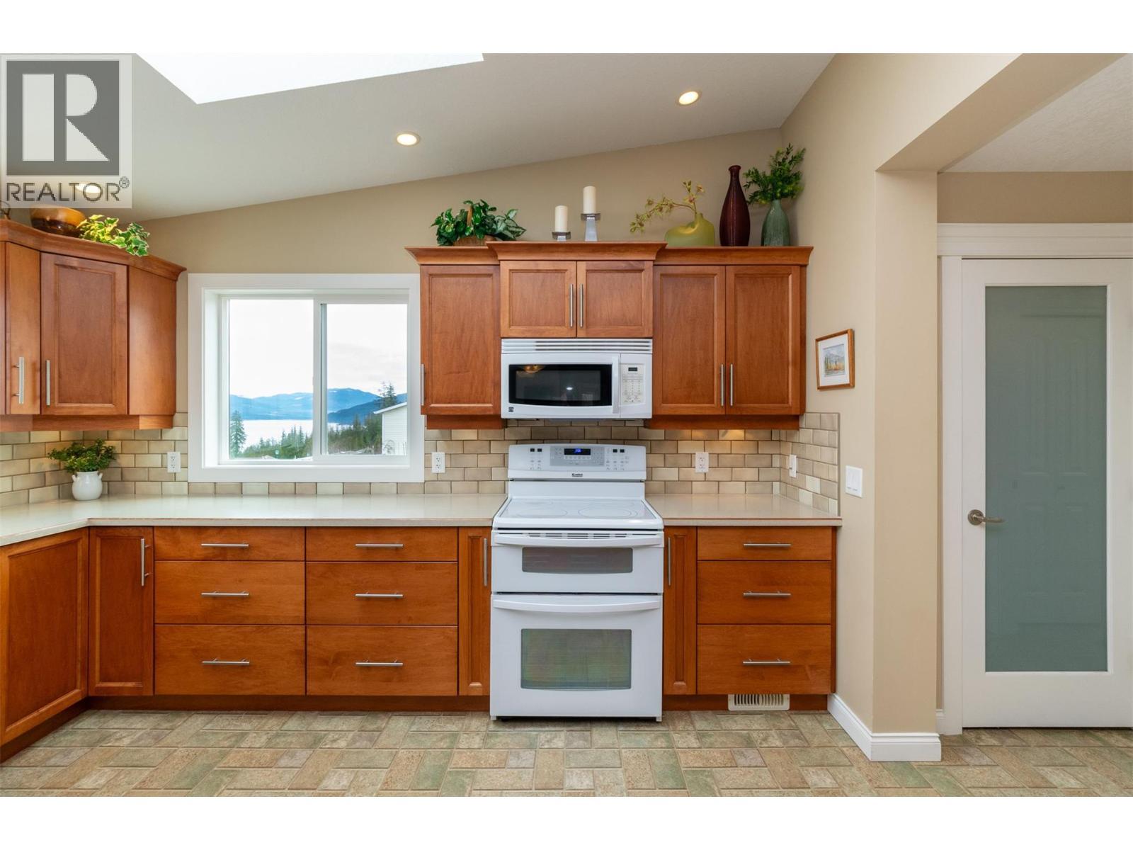 1510 Trans Canada Highway Unit# 65, Sorrento, BC