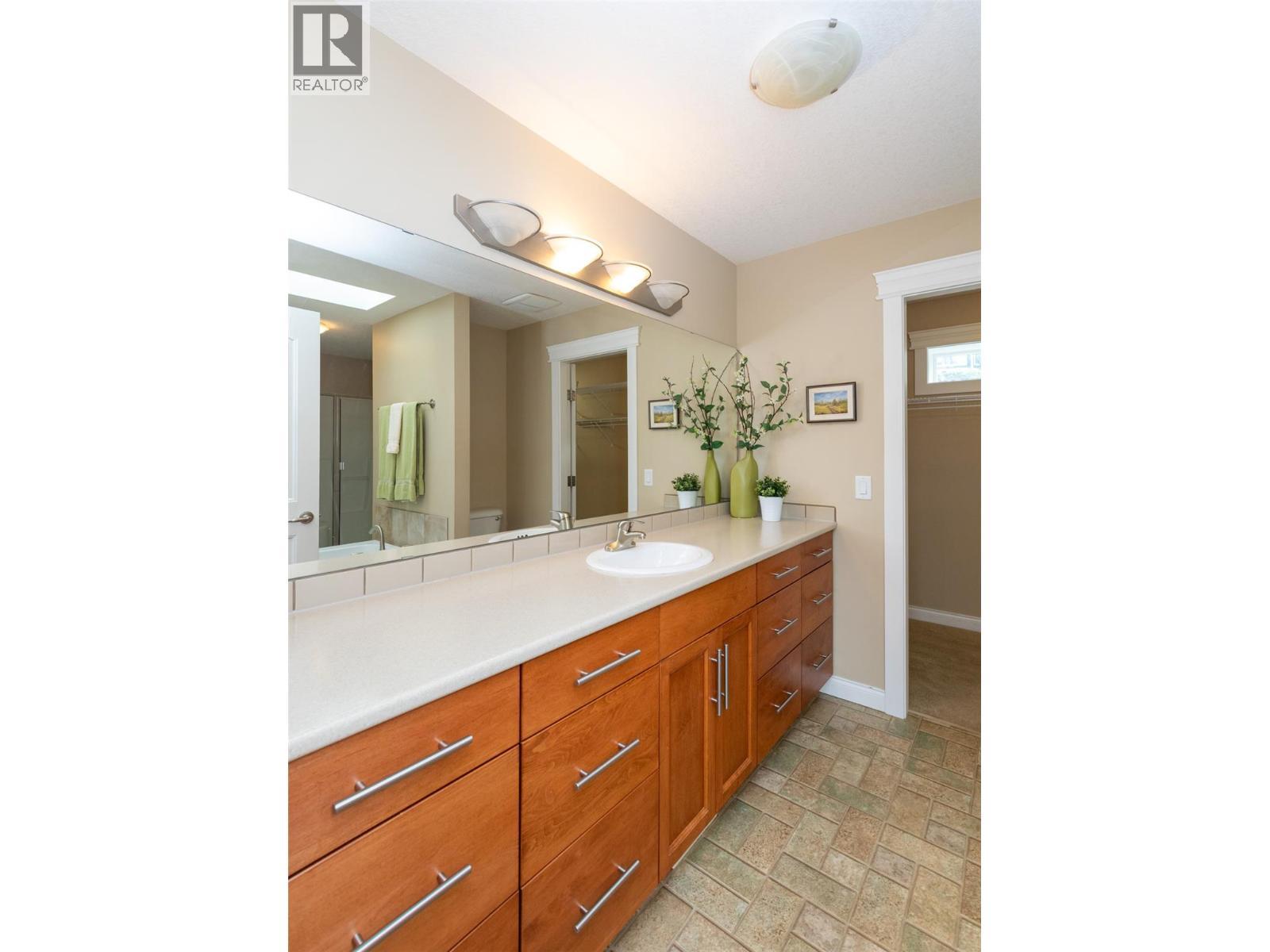 1510 Trans Canada Highway Unit# 65, Sorrento, BC