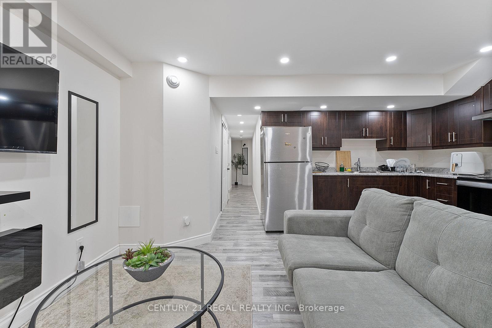 Lower - 43 Tollgate Street, Brampton, ON - Indoor