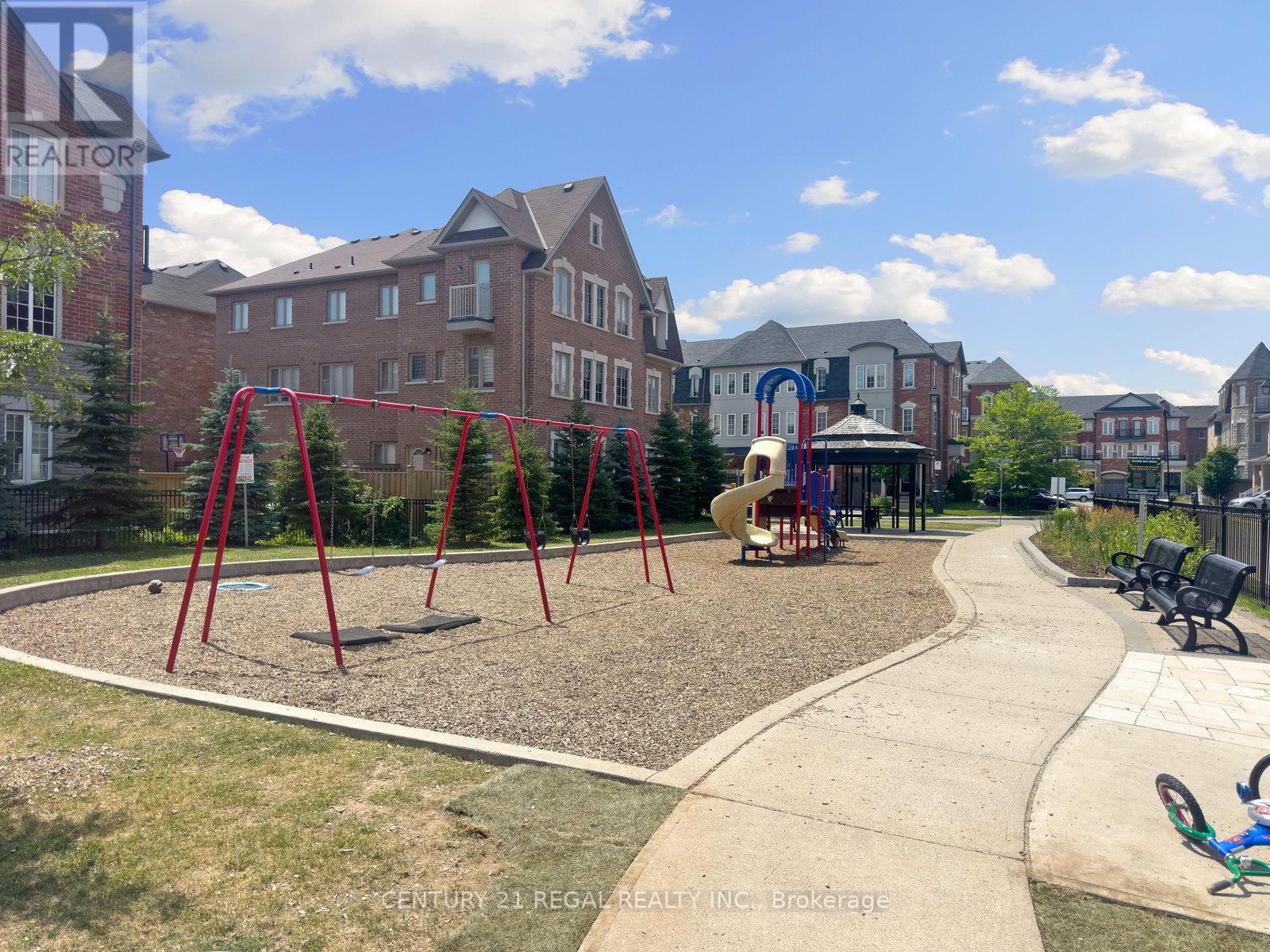 Lower - 43 Tollgate Street, Brampton, ON - Outdoor