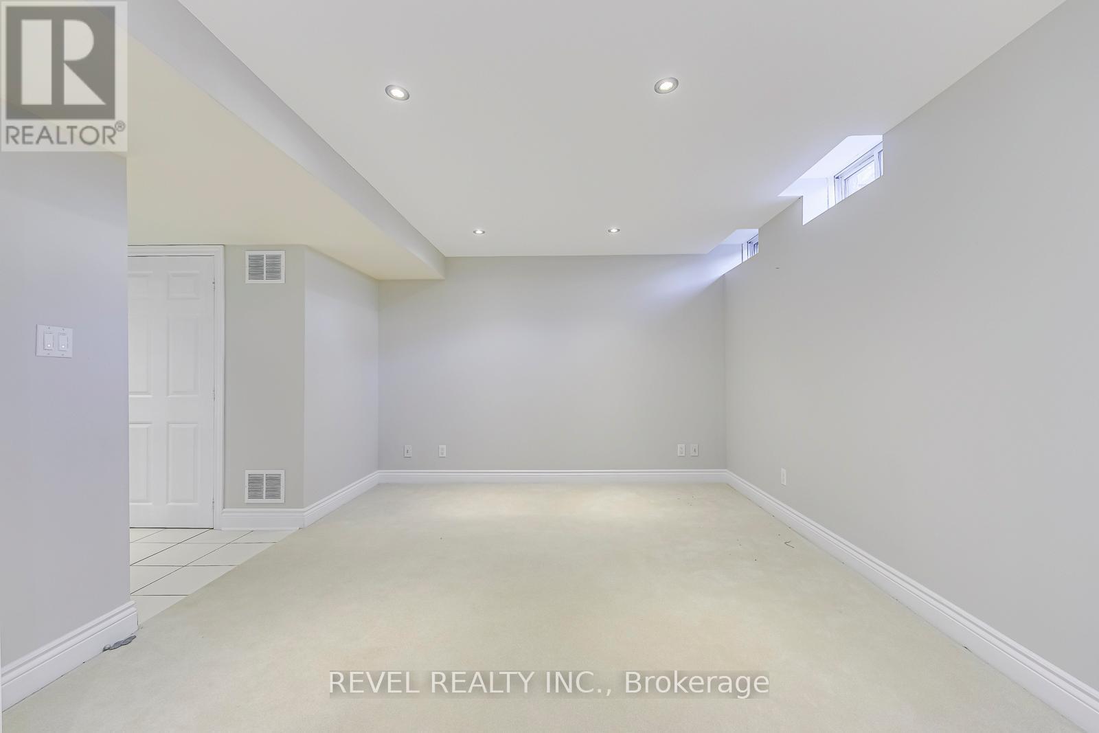 3839 Spicewood Way, Mississauga, ON - Indoor Photo Showing Other Room