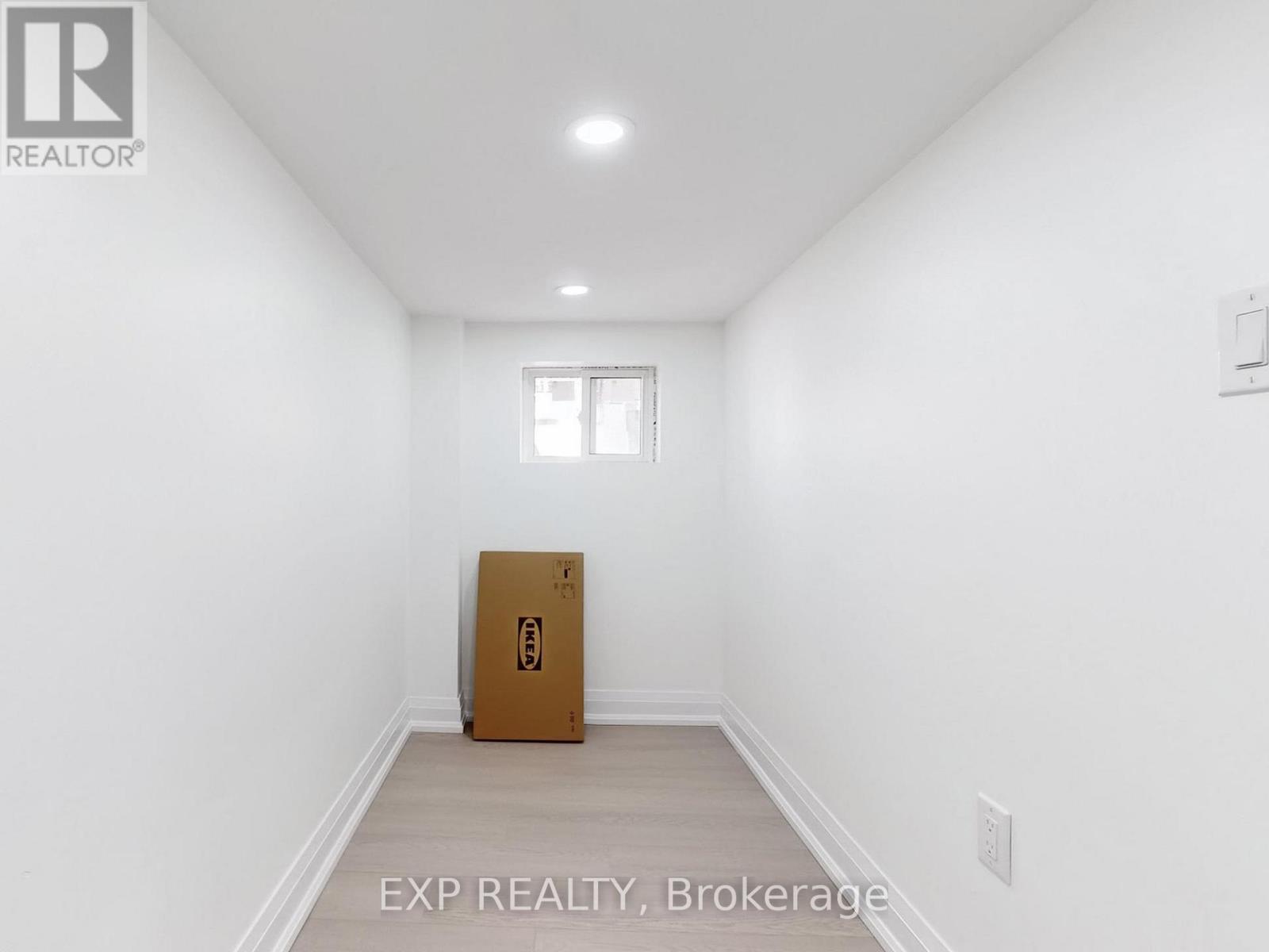 685 Jane Street, Toronto, ON - Photo Showing Other Room