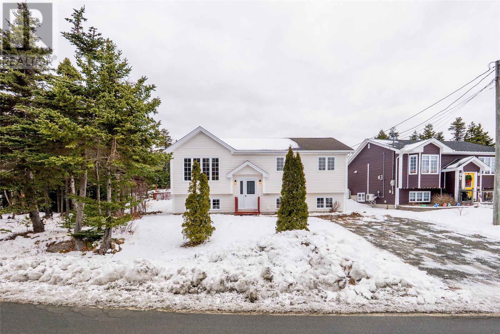 44 Western Gully Road, Portugal Cove, NL - Outdoor With Facade