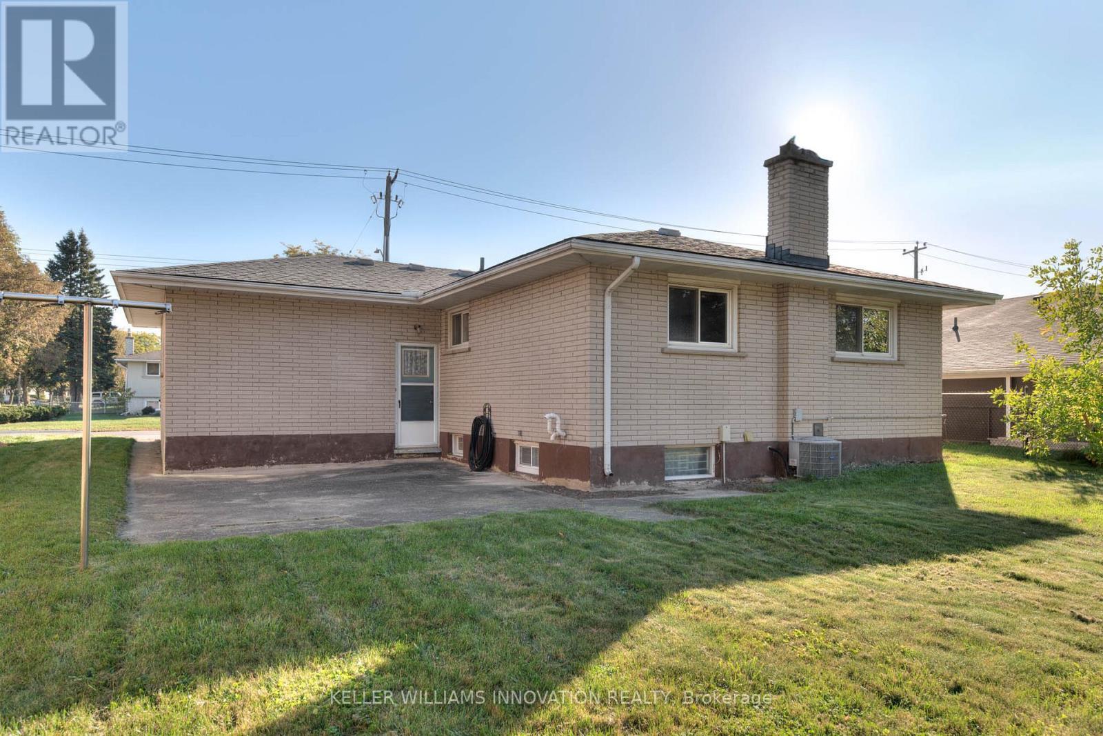 406 Franklin Street N, Kitchener, ON - Outdoor With Exterior