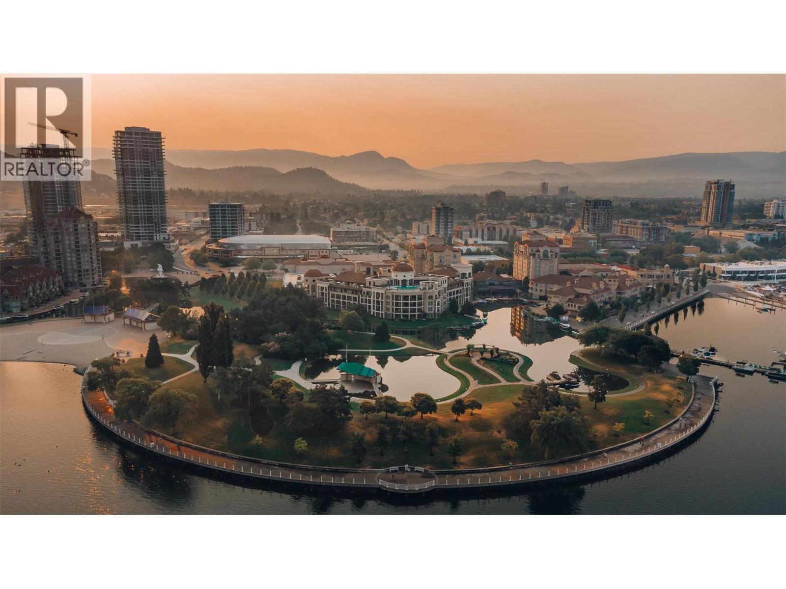 1128 Sunset Drive Unit# 401, Kelowna, BC - Outdoor With View