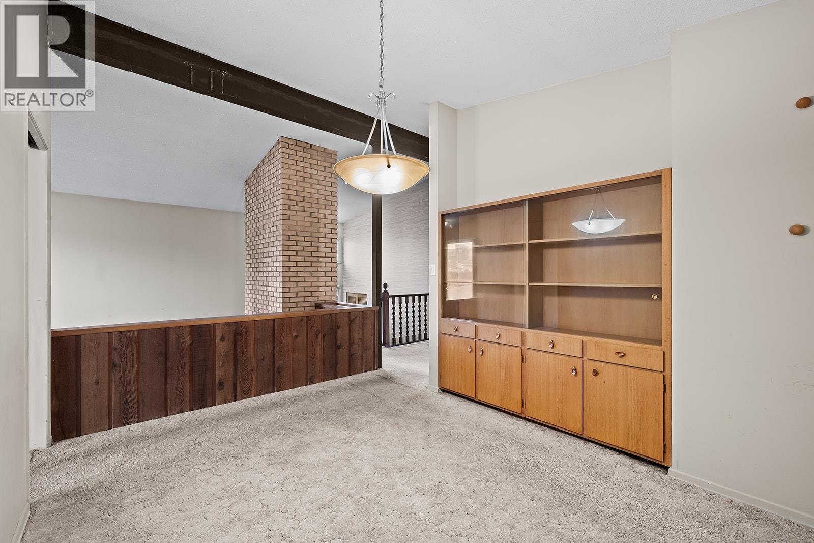 1424 Lombardy Square, Kelowna, BC - Indoor Photo Showing Other Room