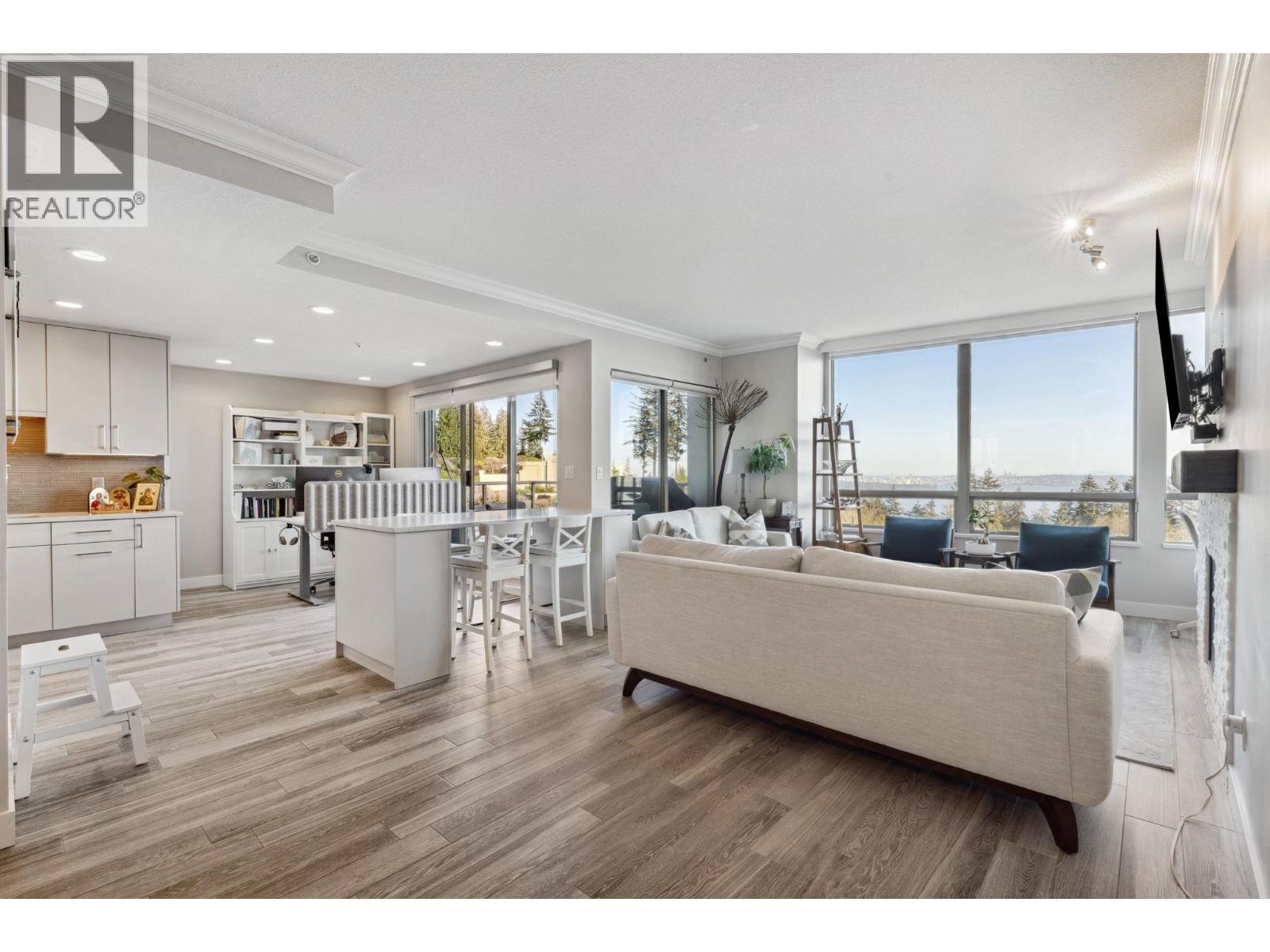 3131 Deer Ridge Drive, West Vancouver, BC