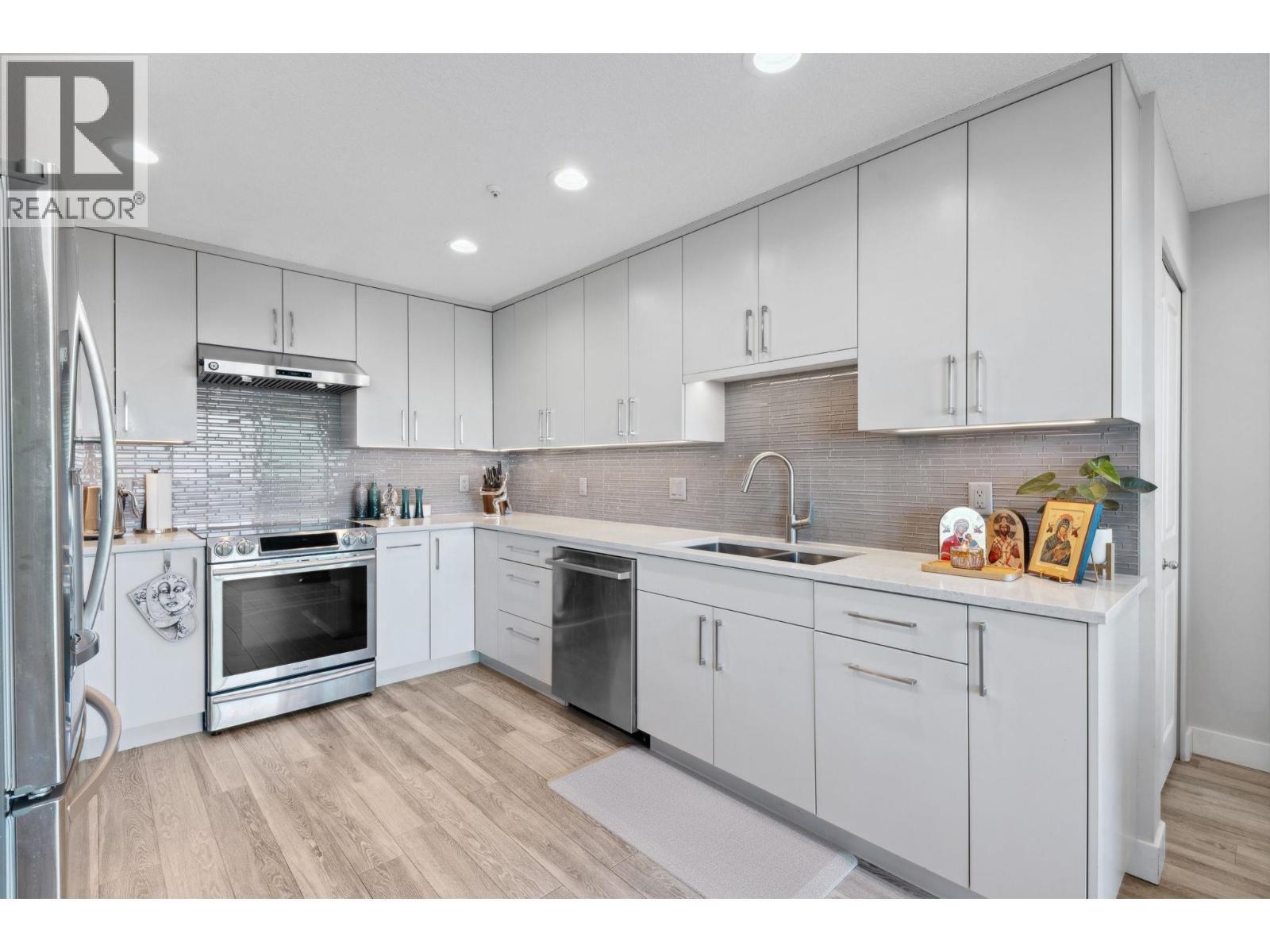 3131 Deer Ridge Drive, West Vancouver, BC