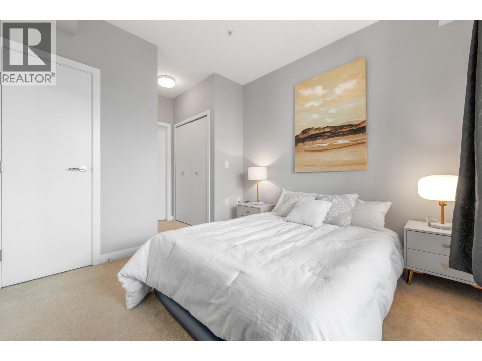 311 9388 Odlin Road, Richmond, BC - Indoor Photo Showing Bedroom