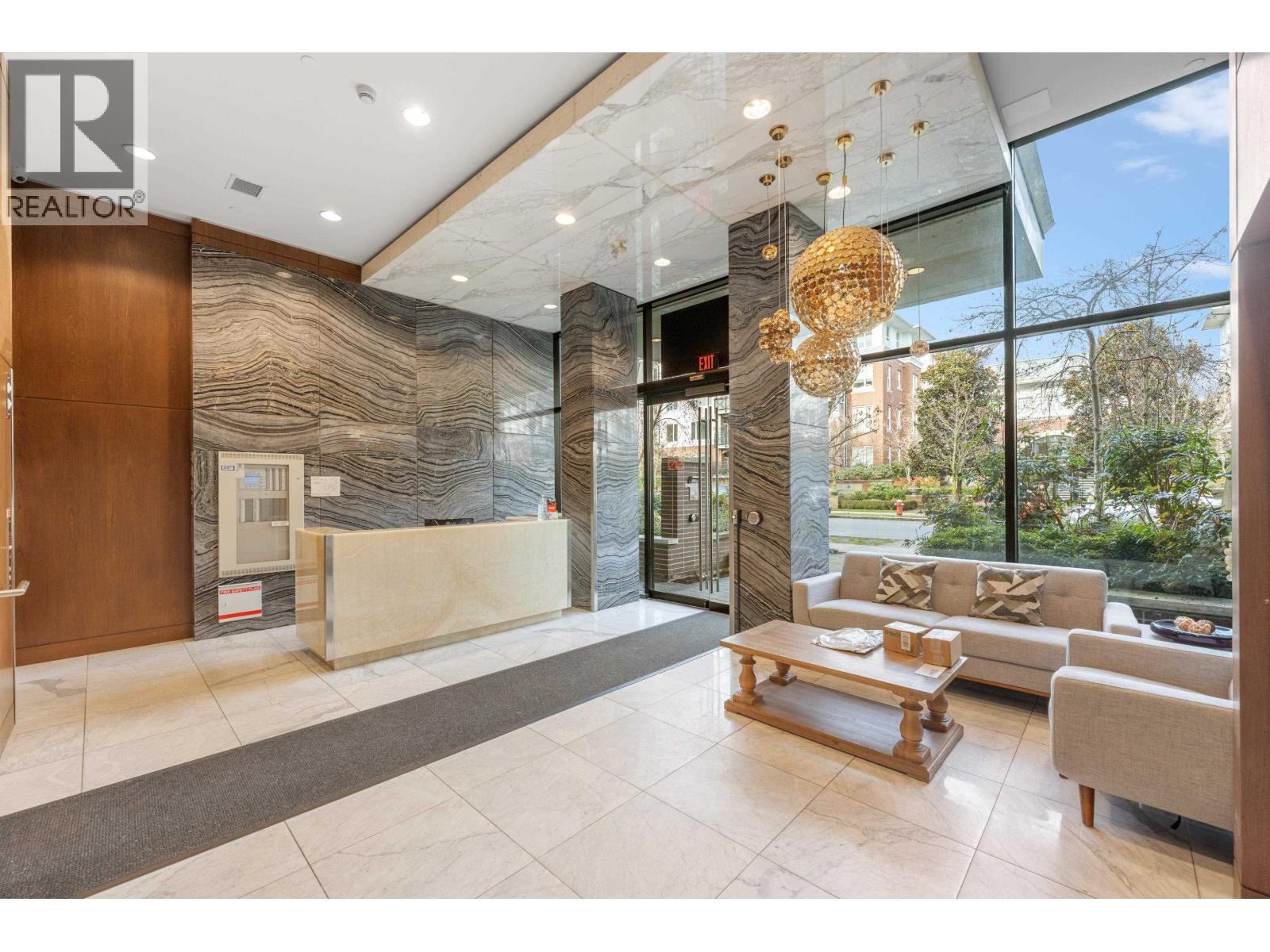 311 9388 Odlin Road, Richmond, BC - Indoor Photo Showing Other Room