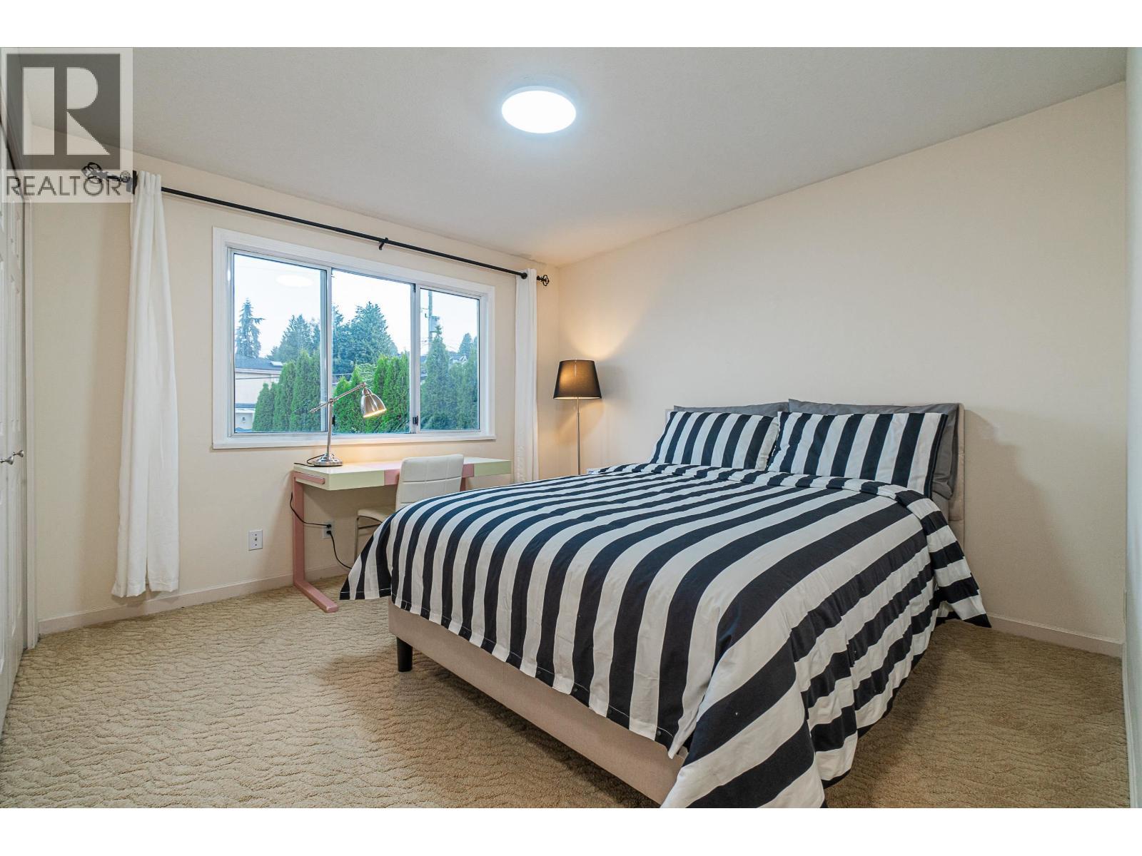 2922 W 22Nd Avenue, Vancouver, BC - Indoor Photo Showing Bedroom