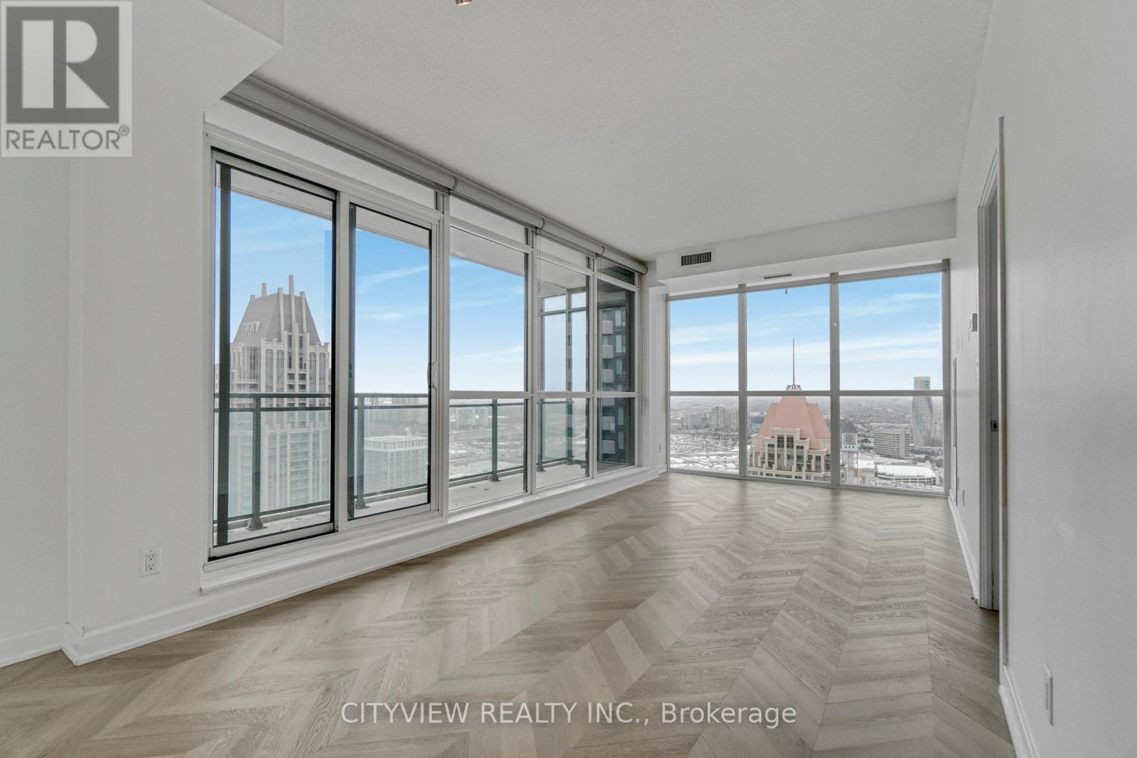 3609 - 4070 Confederation Parkway, Mississauga, ON - Indoor Photo Showing Other Room