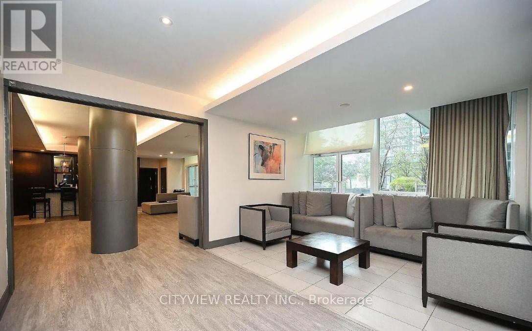 3609 - 4070 Confederation Parkway, Mississauga, ON - Indoor