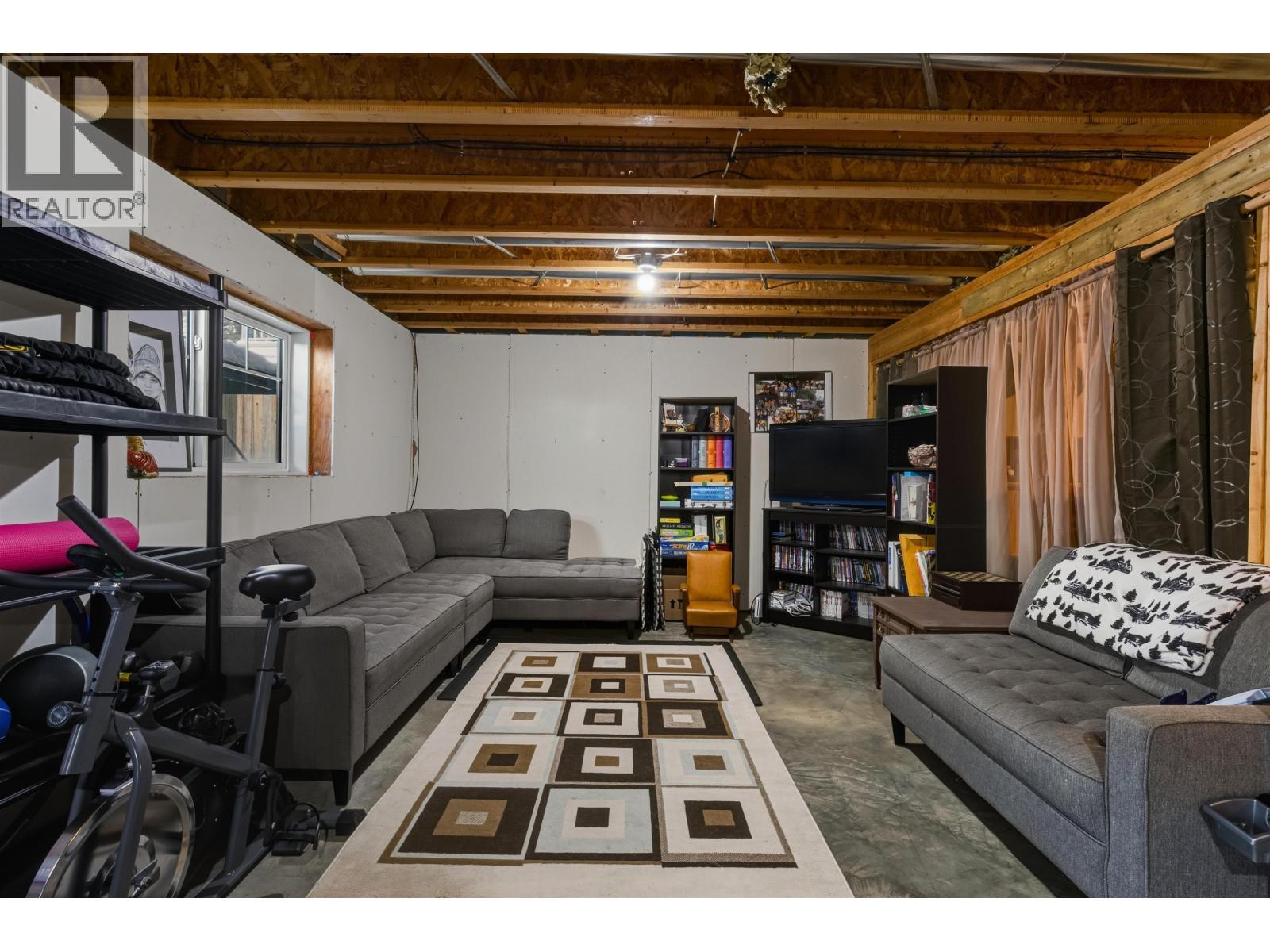 506 Schmidt Road, Williams Lake, BC - Indoor Photo Showing Basement