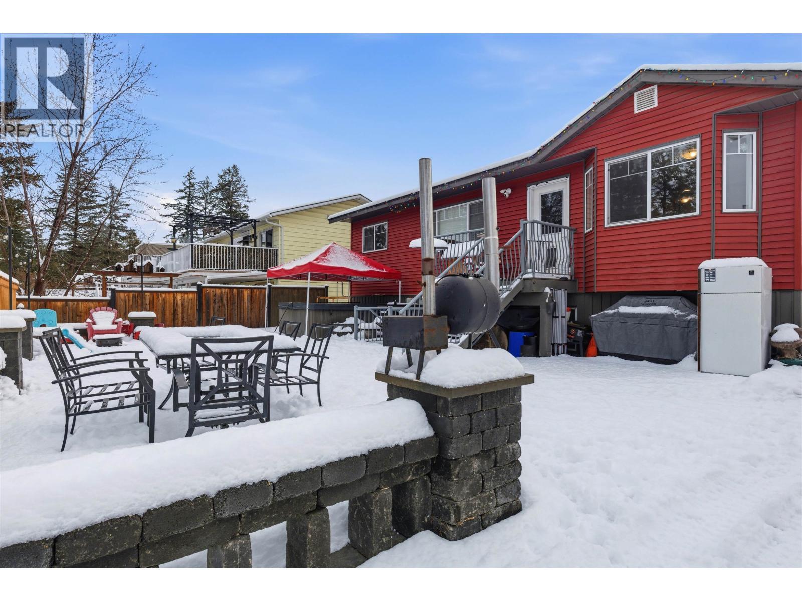 506 Schmidt Road, Williams Lake, BC - Outdoor With Deck Patio Veranda