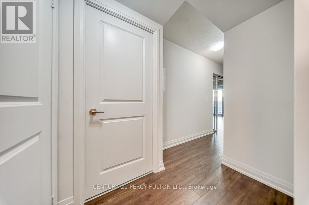 727 - 20 Meadowglen Place, Toronto, ON - Indoor Photo Showing Other Room