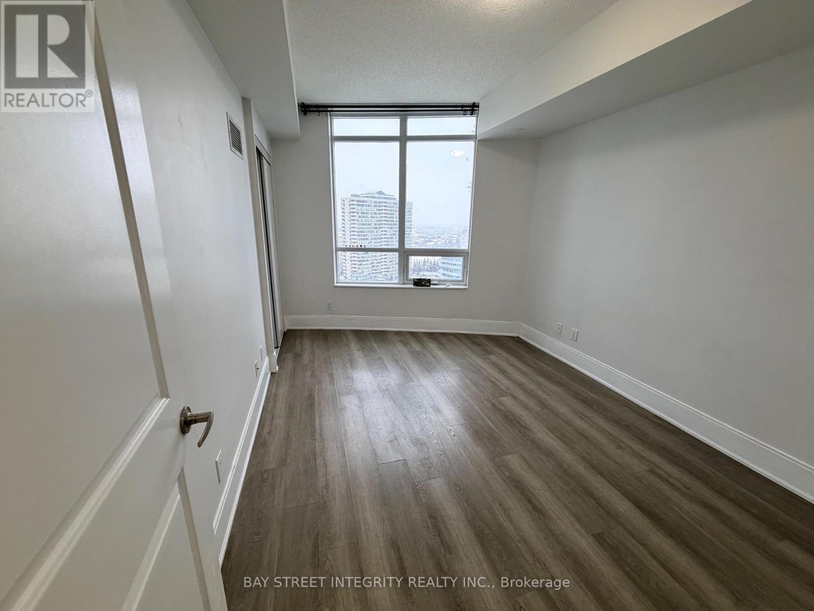 1701 - 330 Burnhamthorpe Road W, Mississauga, ON - Indoor Photo Showing Other Room