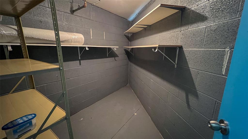 212-1520 Venetian Boulevard, Point Edward, ON