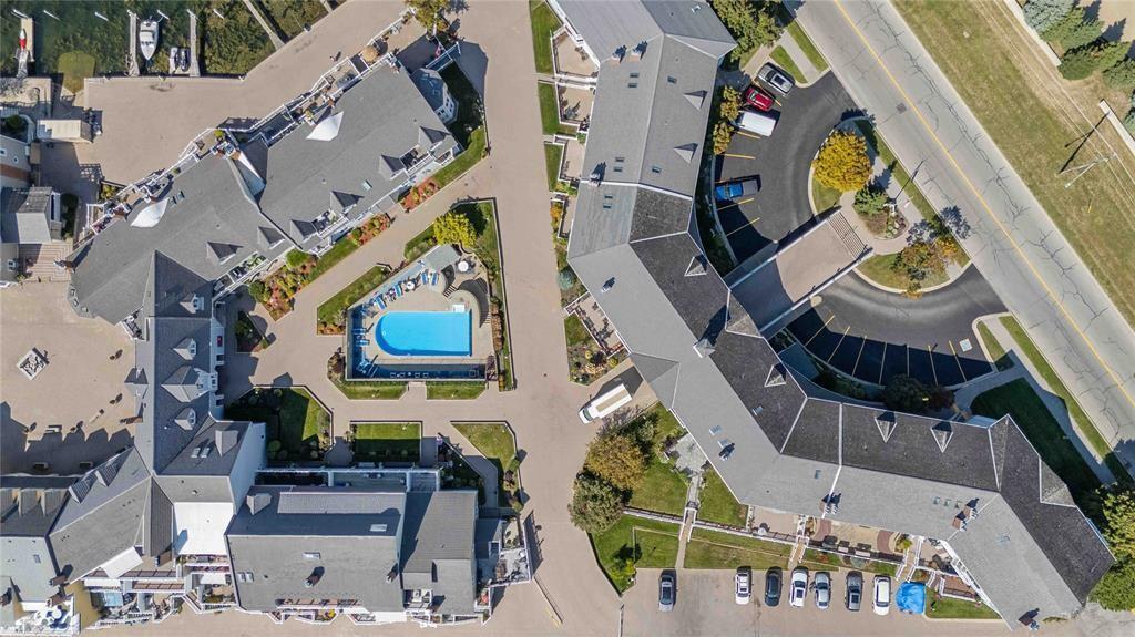 212-1520 Venetian Boulevard, Point Edward, ON