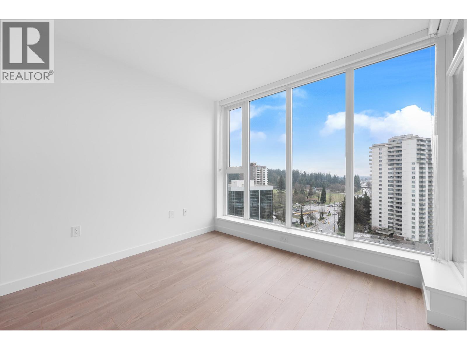 1408 5685 Halley Avenue, Burnaby, BC - Indoor Photo Showing Other Room