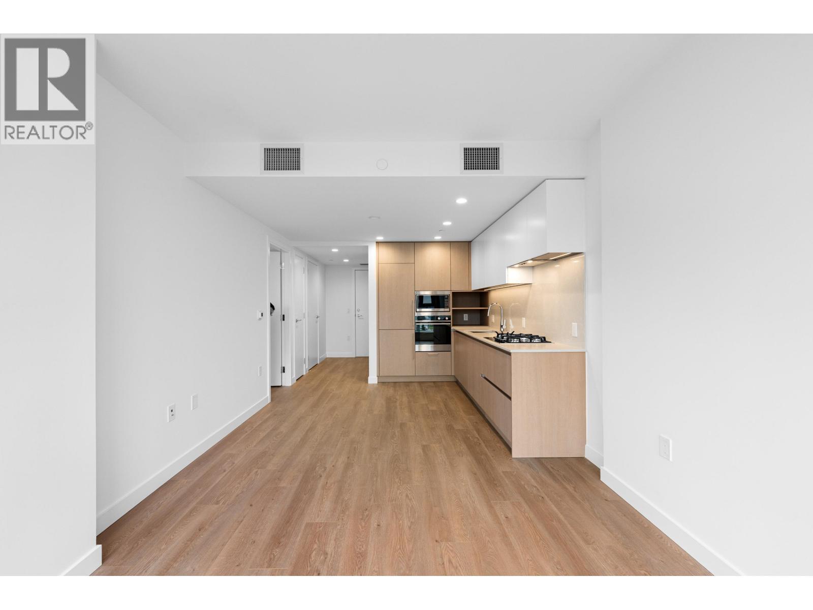 1408 5685 Halley Avenue, Burnaby, BC - Indoor Photo Showing Other Room