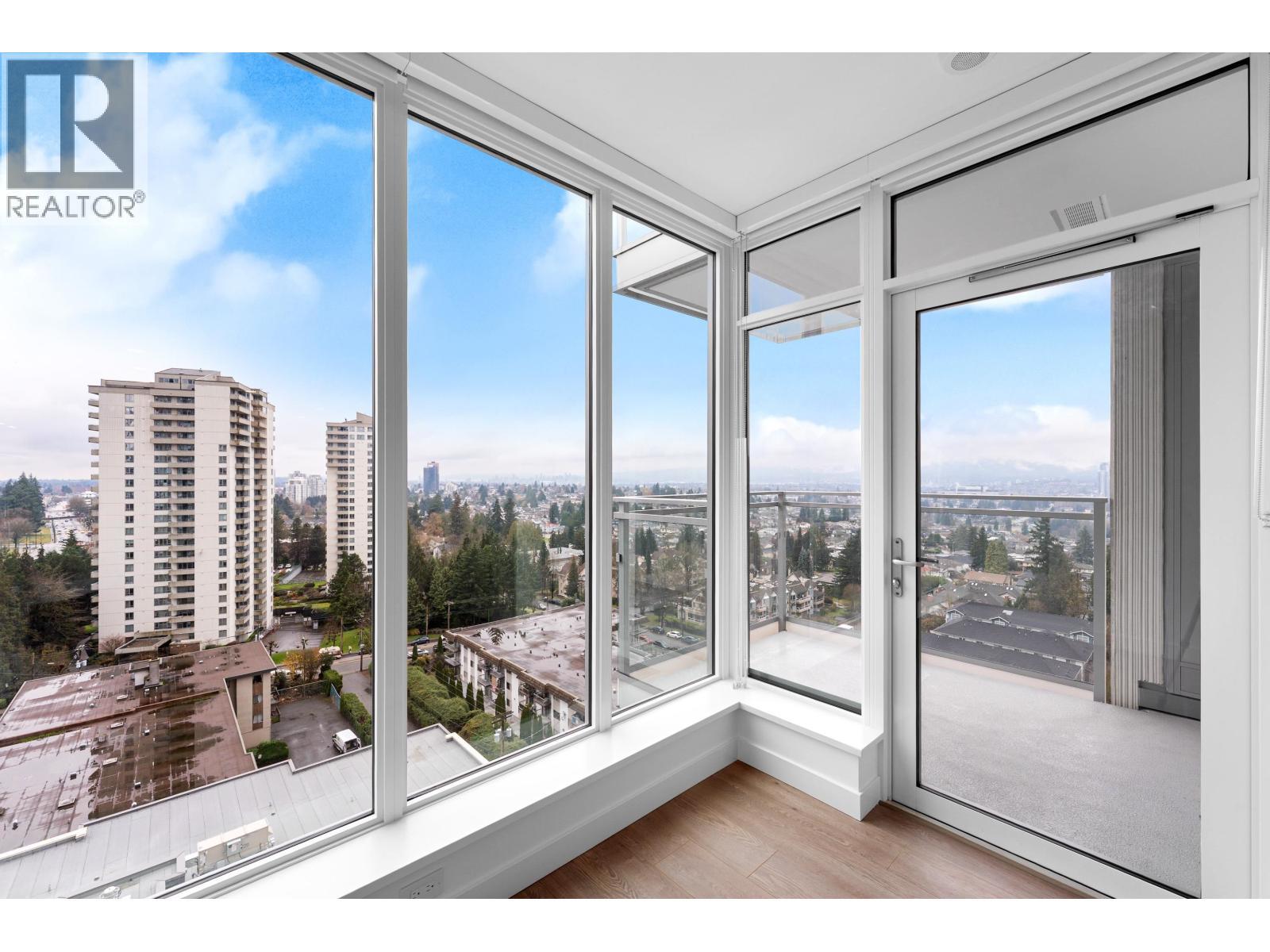 1408 5685 Halley Avenue, Burnaby, BC - Indoor Photo Showing Other Room