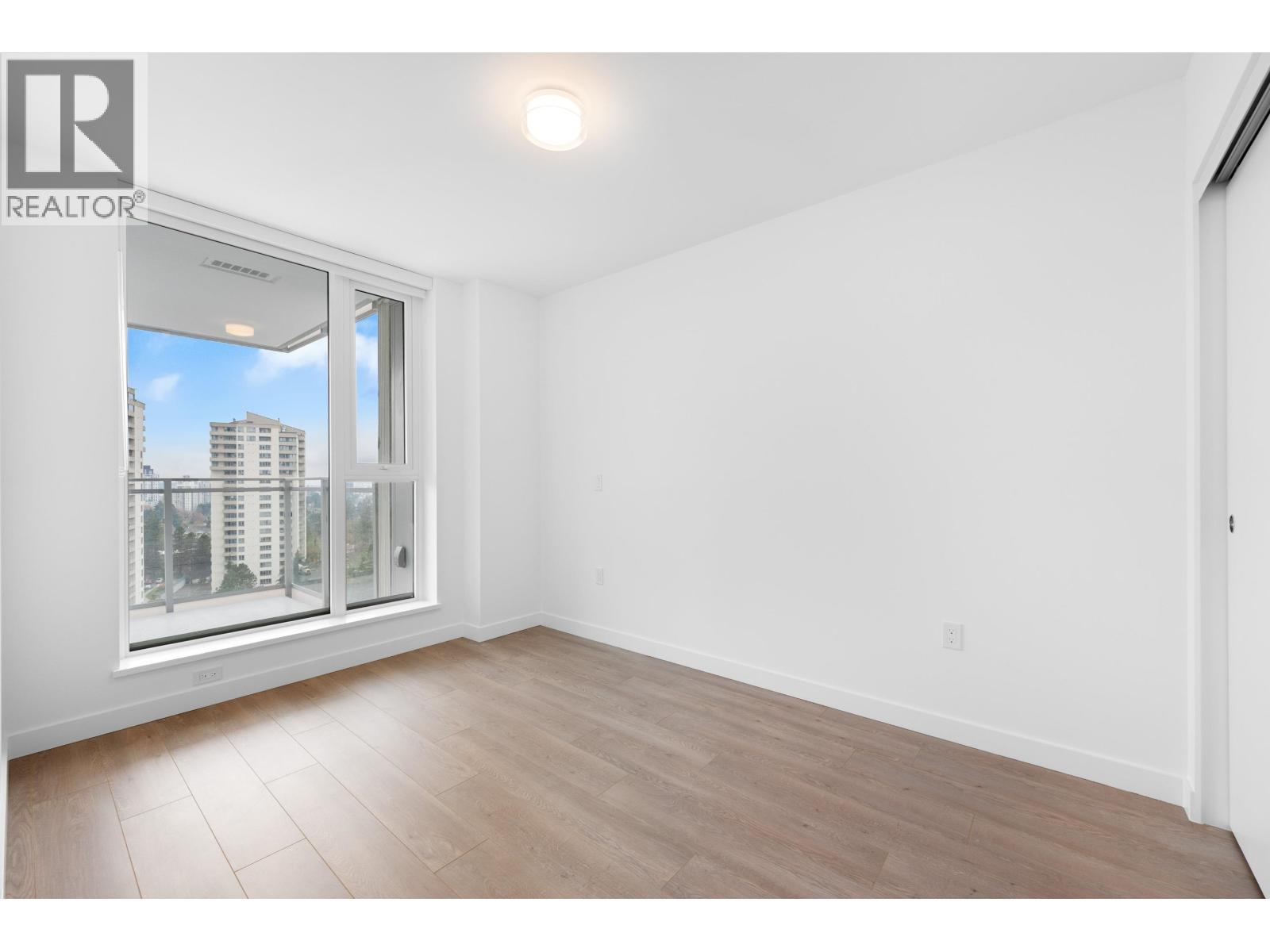 1408 5685 Halley Avenue, Burnaby, BC - Indoor Photo Showing Other Room