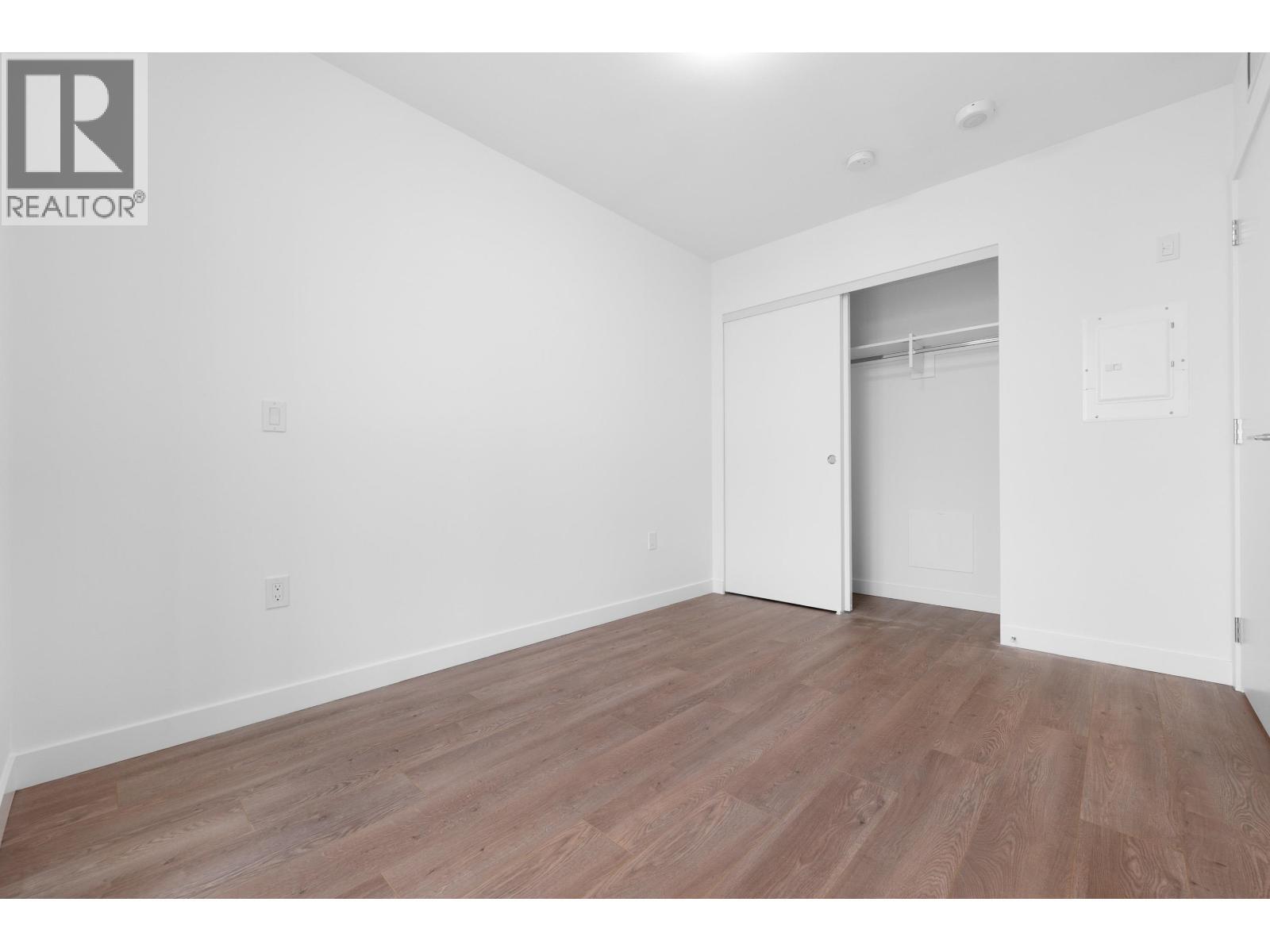 1408 5685 Halley Avenue, Burnaby, BC - Indoor Photo Showing Other Room