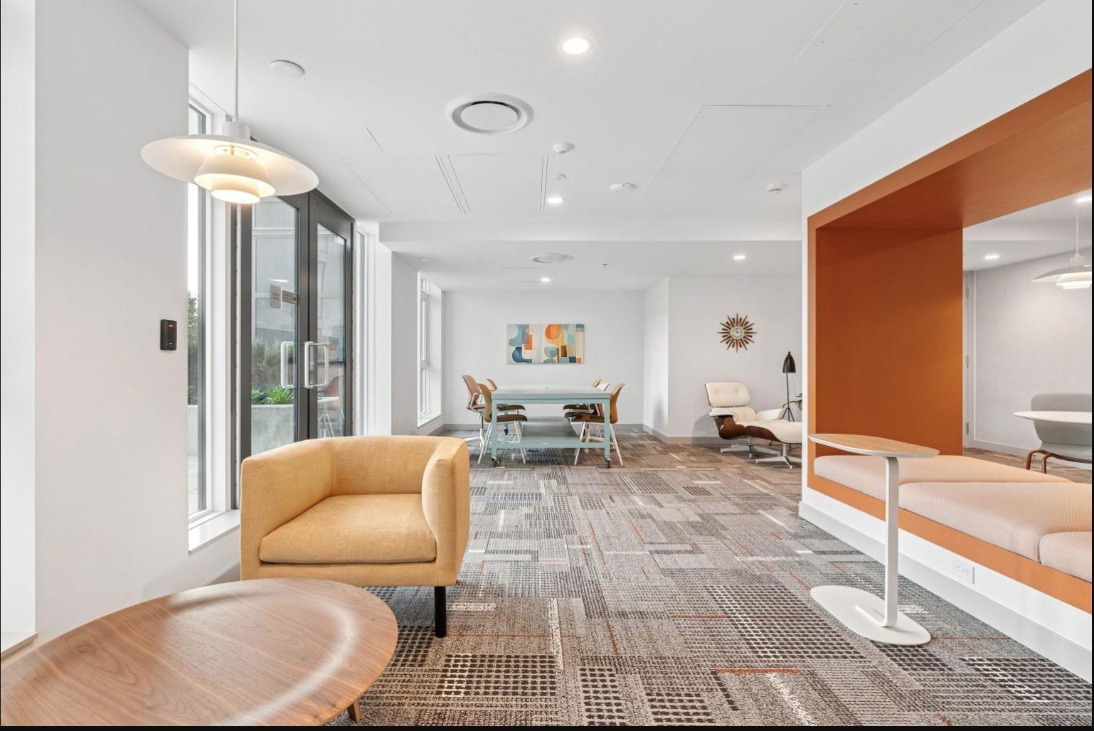 2206 13675 107A Avenue, Surrey, BC - Indoor