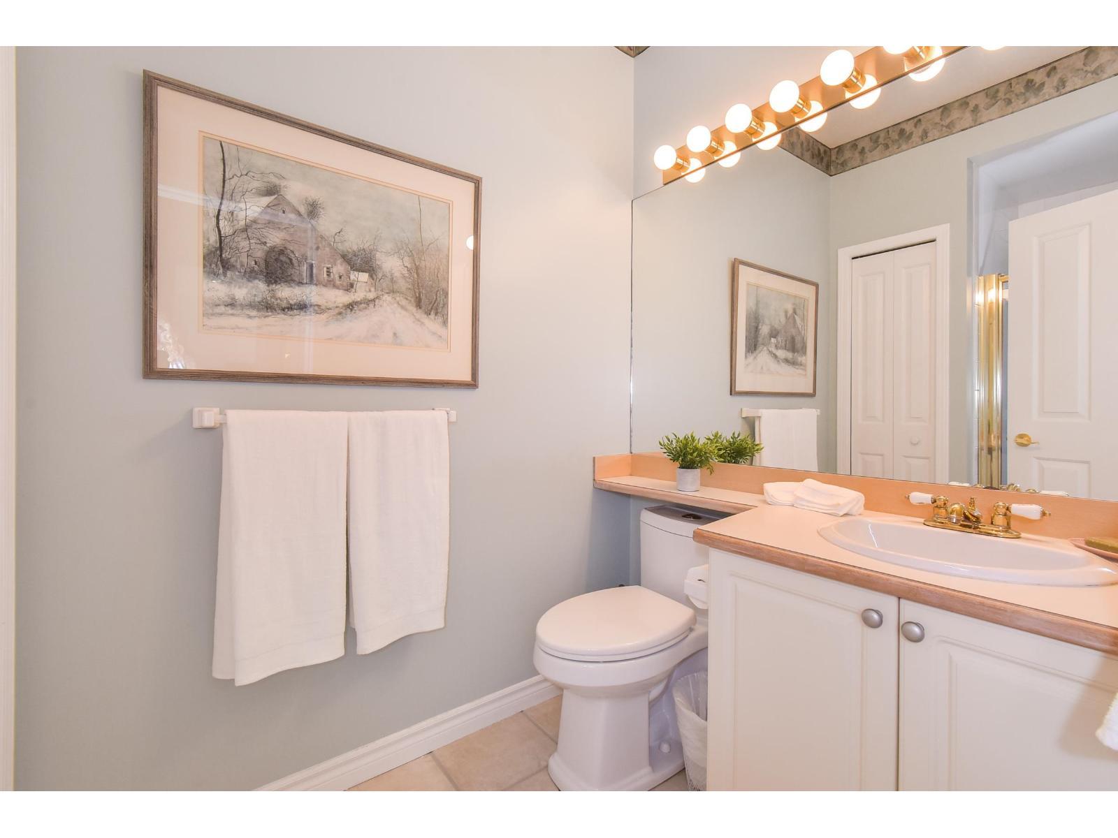 54 2533 152 Street, Surrey, BC - Indoor Photo Showing Bathroom