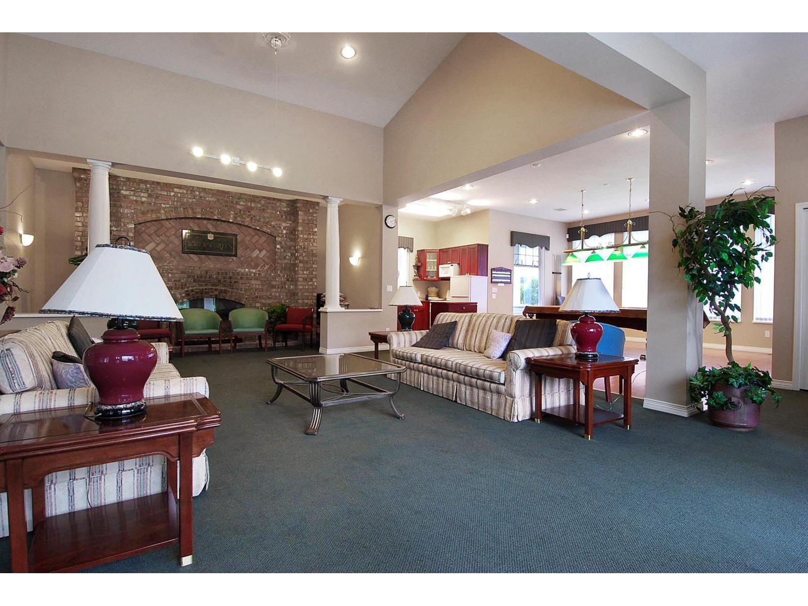 54 2533 152 Street, Surrey, BC - Indoor