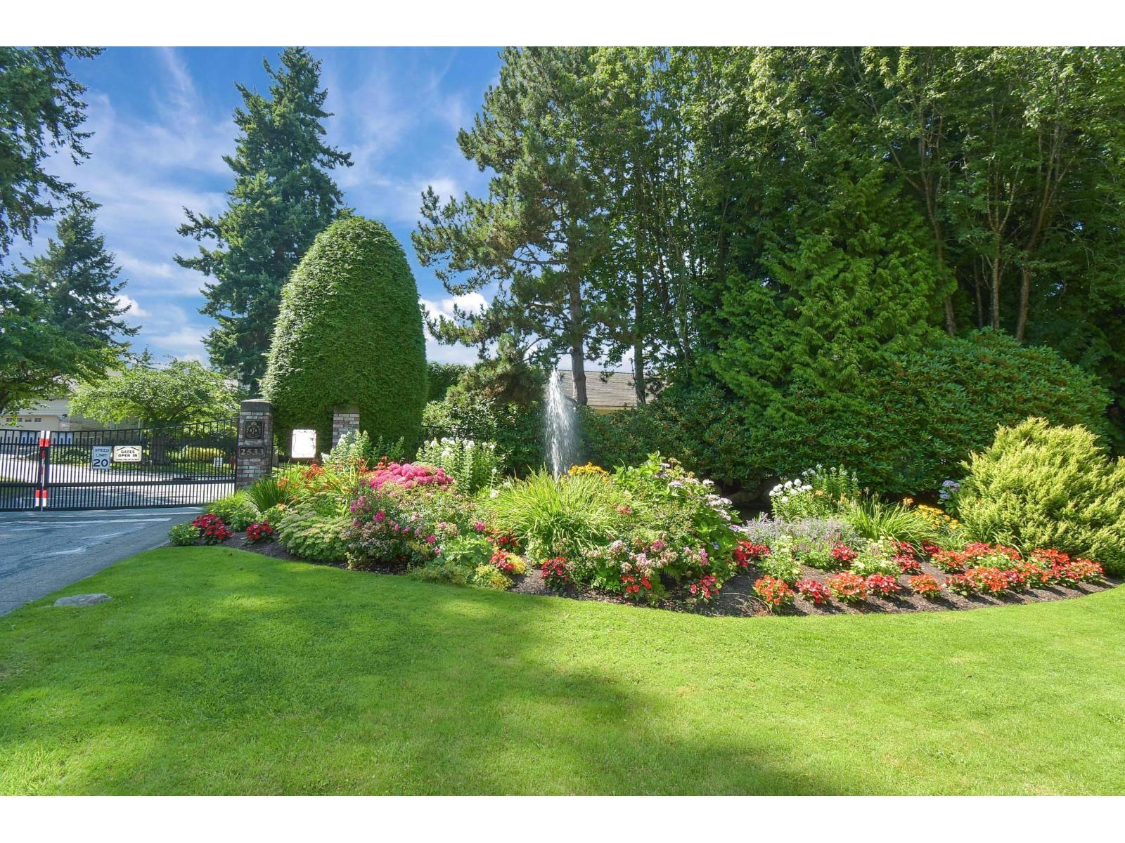 54 2533 152 Street, Surrey, BC - Outdoor