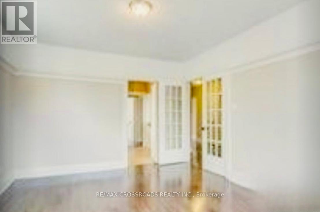 Main - 69 Lawrence Avenue E, Toronto, ON - Indoor Photo Showing Other Room