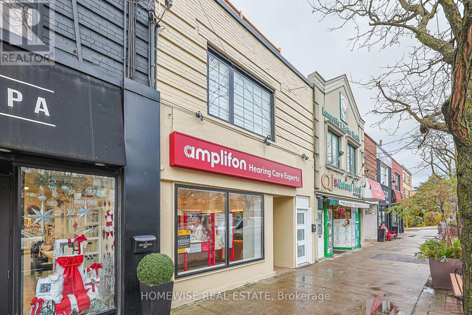 999 Eglington Avenue W, Toronto, ON