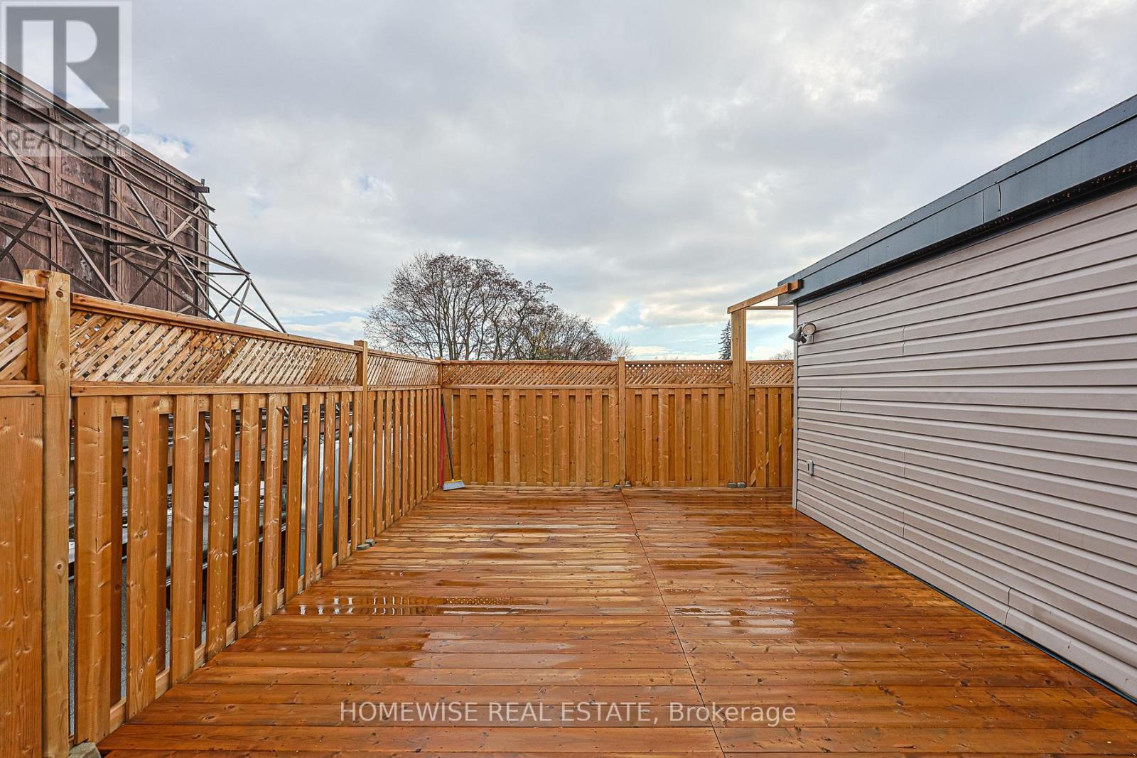 999 Eglington Avenue W, Toronto, ON