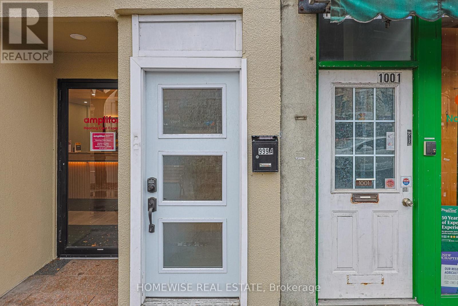 999 Eglington Avenue W, Toronto, ON