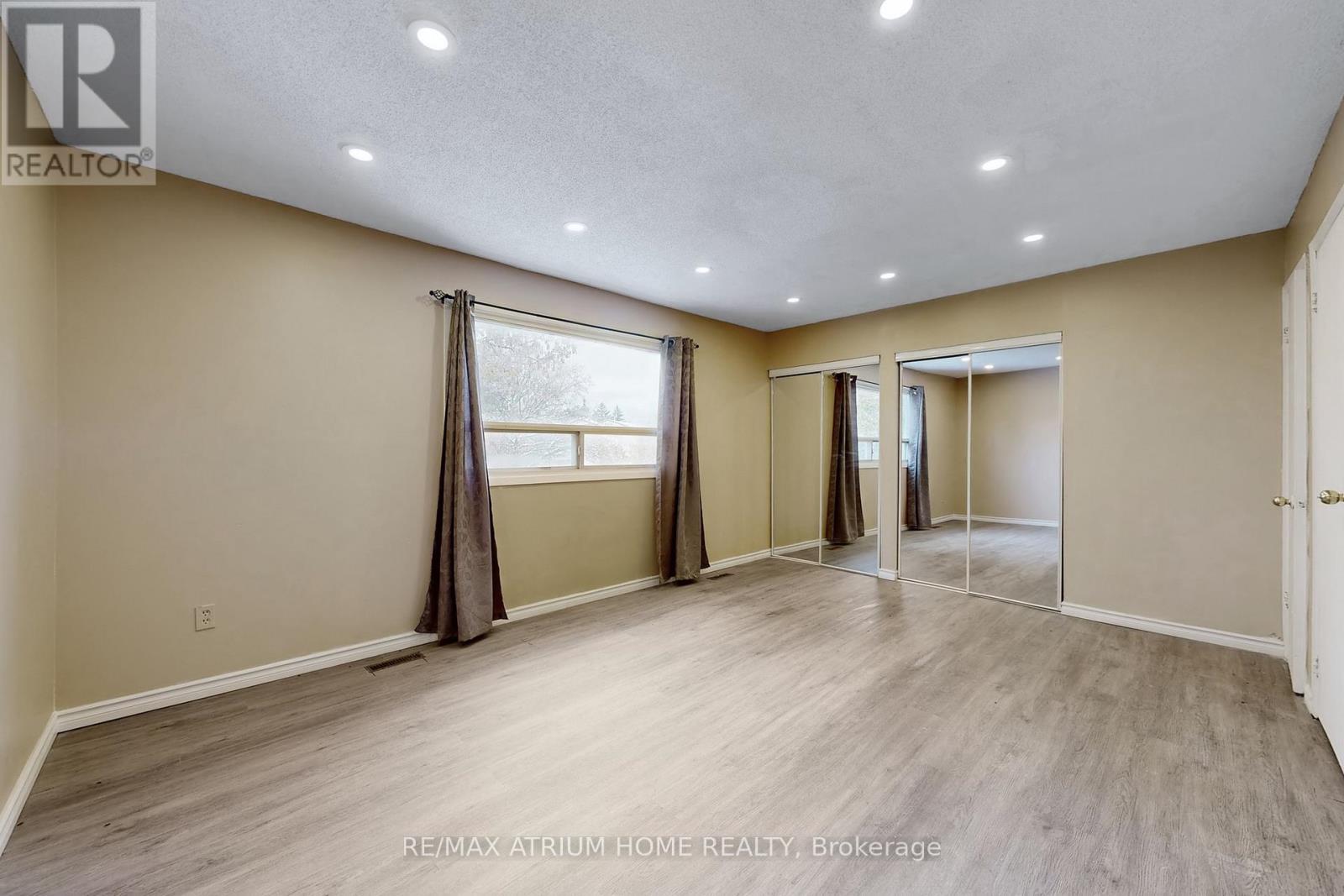 3 Plumbrook Crescent, Toronto, ON - Indoor Photo Showing Other Room