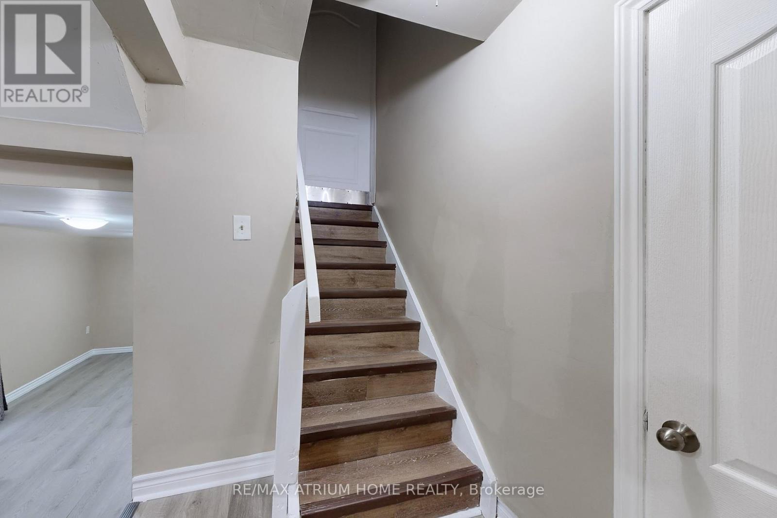 3 Plumbrook Crescent, Toronto, ON - Indoor Photo Showing Other Room