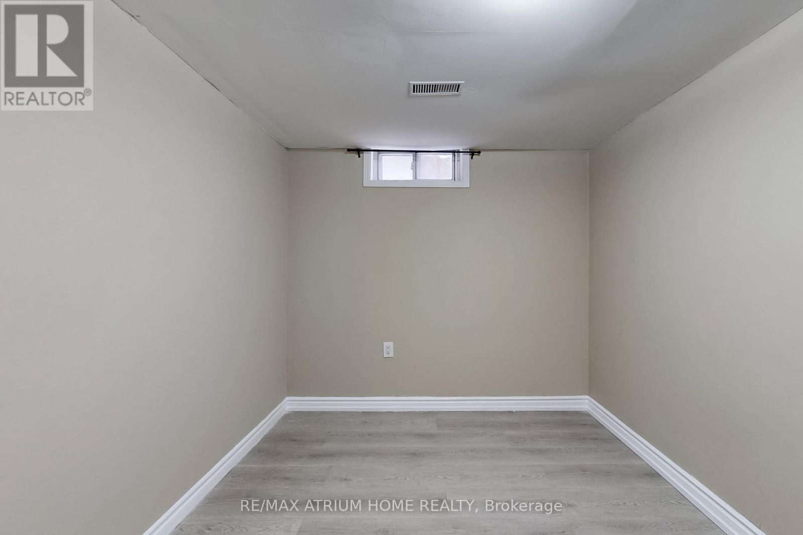 3 Plumbrook Crescent, Toronto, ON - Indoor Photo Showing Other Room