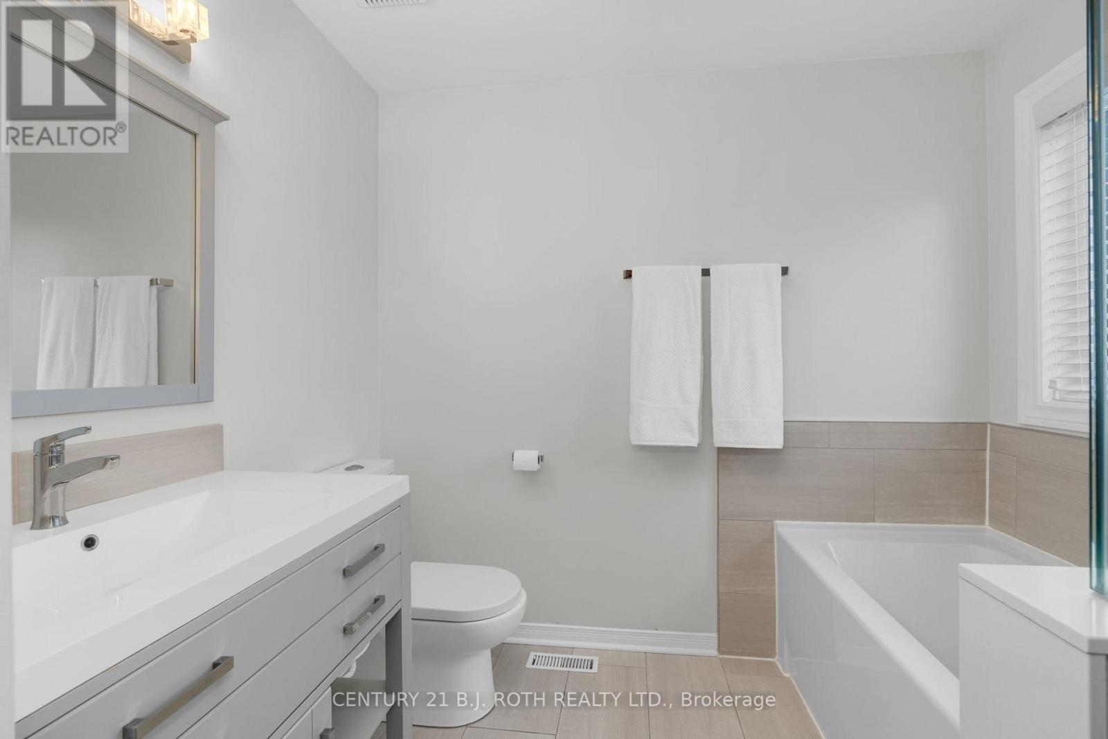 1987 Treetop Way, Pickering, ON - Indoor Photo Showing Bathroom