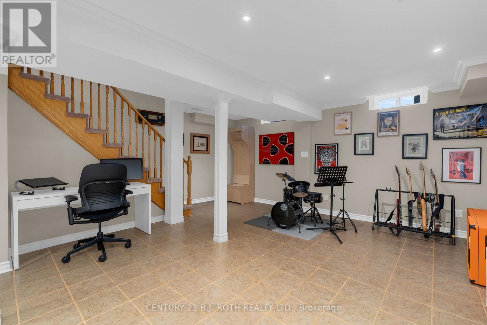 1987 Treetop Way, Pickering, ON - Indoor