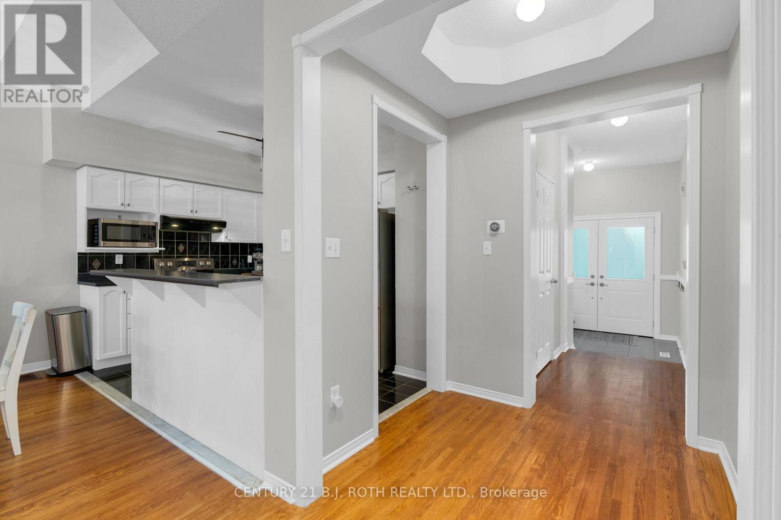 1987 Treetop Way, Pickering, ON - Indoor Photo Showing Kitchen