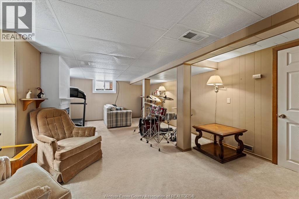 127 Balaclava Street South, Amherstburg, ON - Indoor